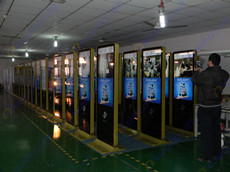 廣州外貿公司采購Aiweto（艾維圖）98臺46寸立式廣告機